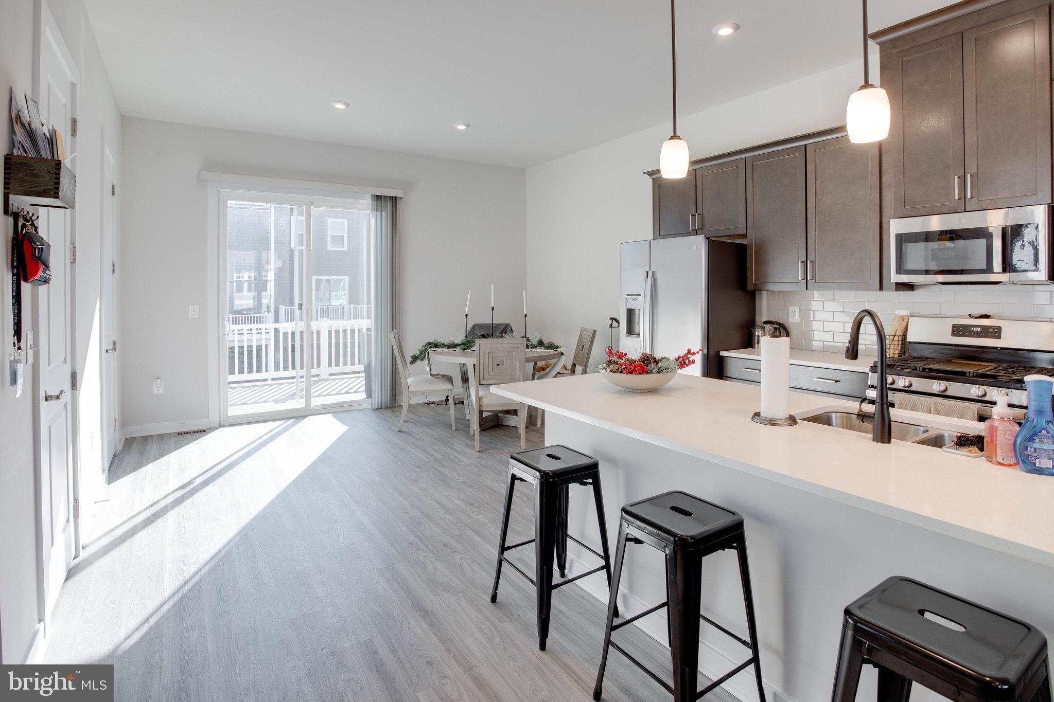 POTOMAC SHORES - Residential Lease