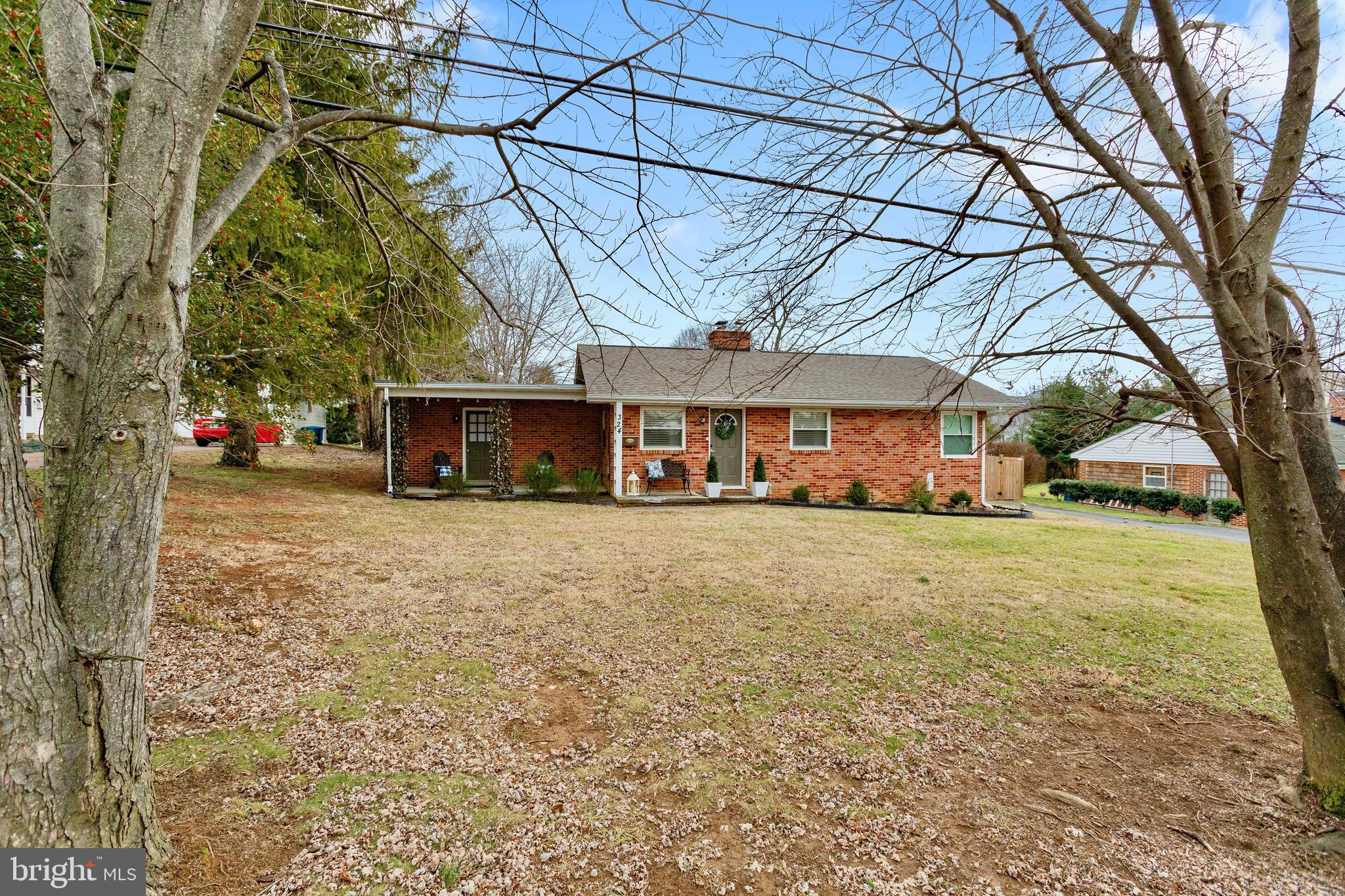 BERRYVILLE - Residential