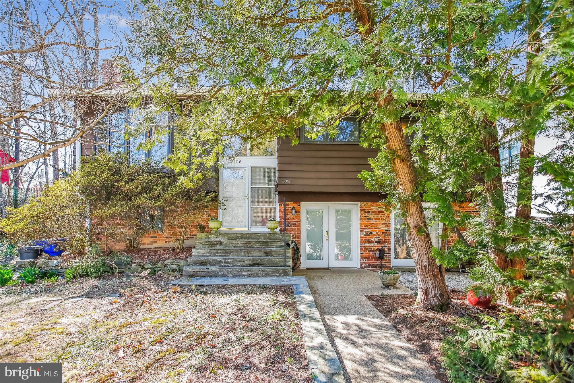 Fantastic opportunity in Bannockburn/Wilson Knolls; renovate or build new! Close to shops, downtown Bethesda, easy access to major commuter routes. Merrimack swimming pool close by.  Bannockburn clubhouse & more!  Lot is 7,234 sq. ft. per SDAT. AS-IS.   Hurry!