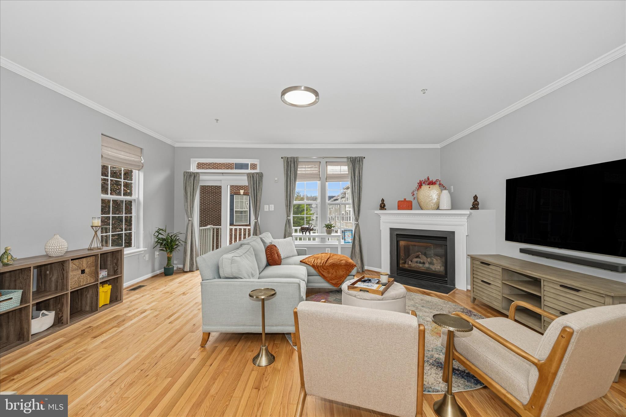 KING FARM WATKINS POND - Residential