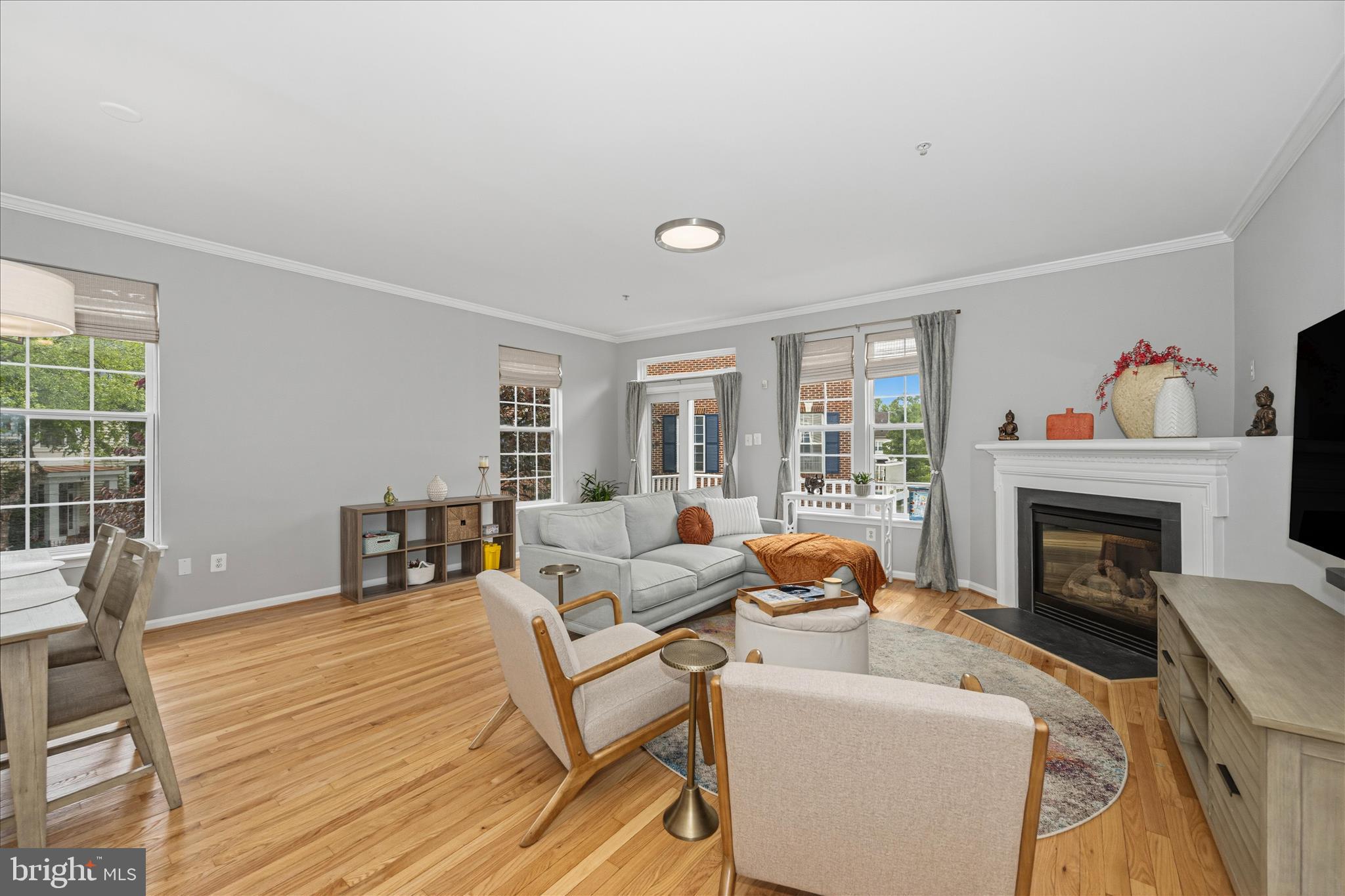 KING FARM WATKINS POND - Residential