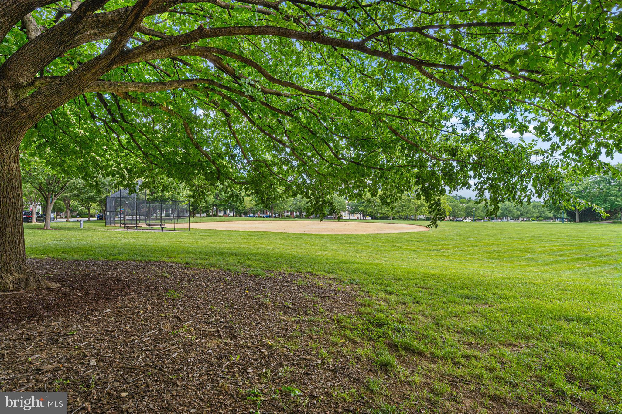 KING FARM WATKINS POND - Residential