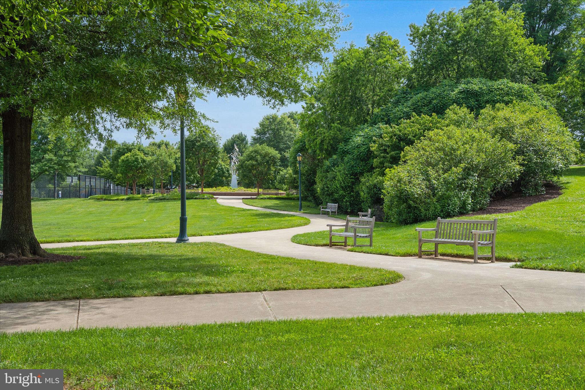 KING FARM WATKINS POND - Residential
