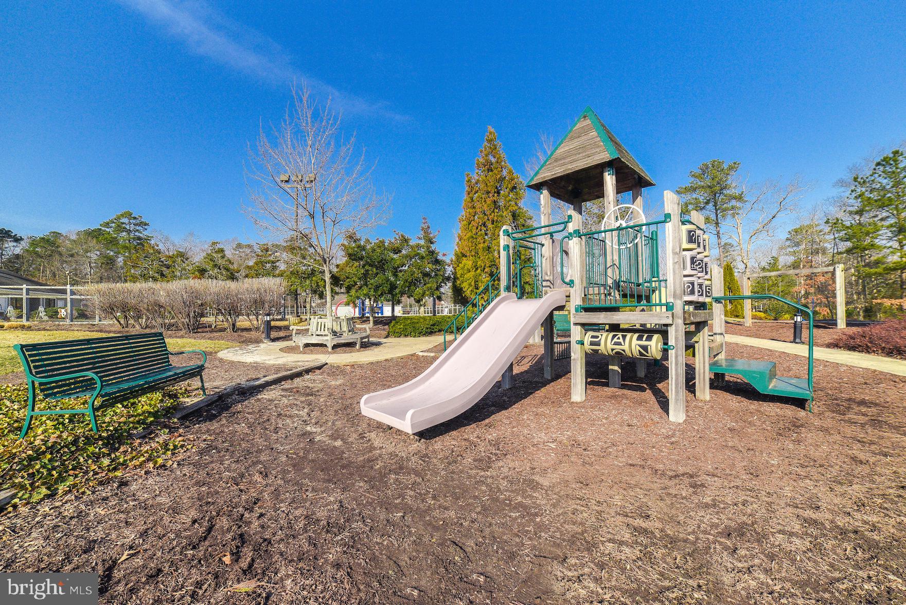 DAHLIA PARK OF WILDEWOOD - Residential