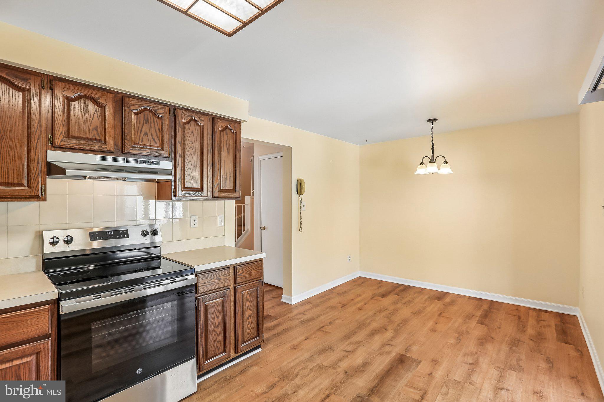 HAZELWOOD VILLAGE - Residential