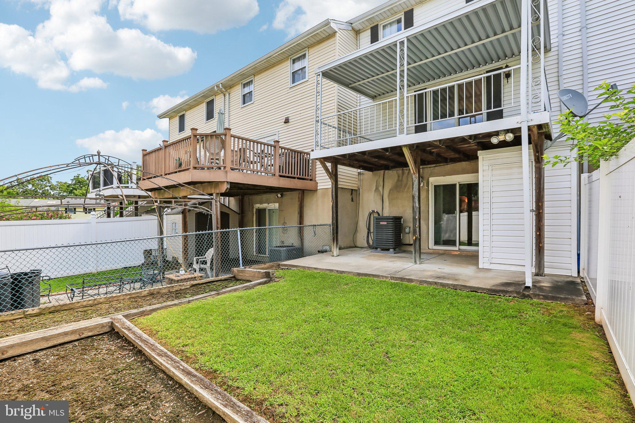 HAZELWOOD VILLAGE - Residential
