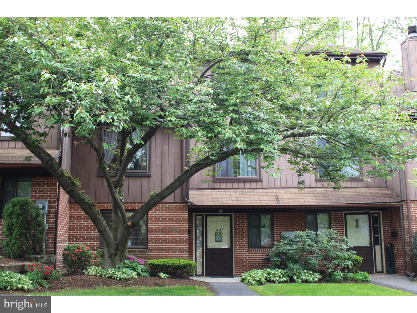 LAUREL SPRINGS - Residential
