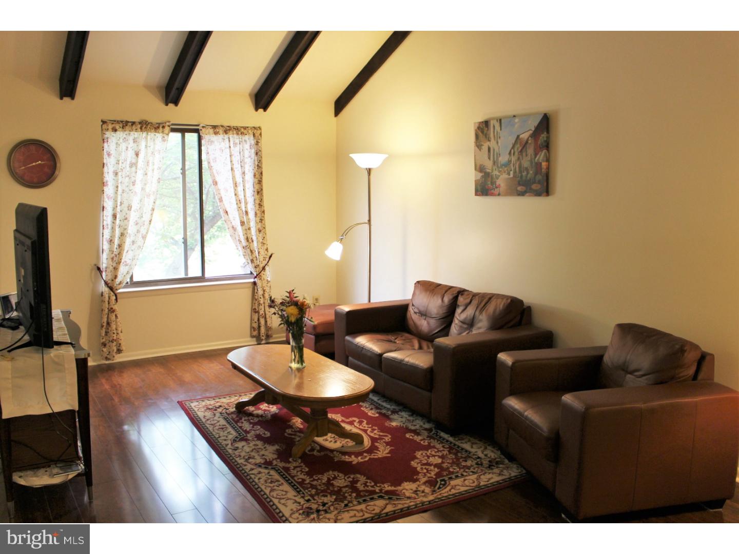 LAUREL SPRINGS - Residential