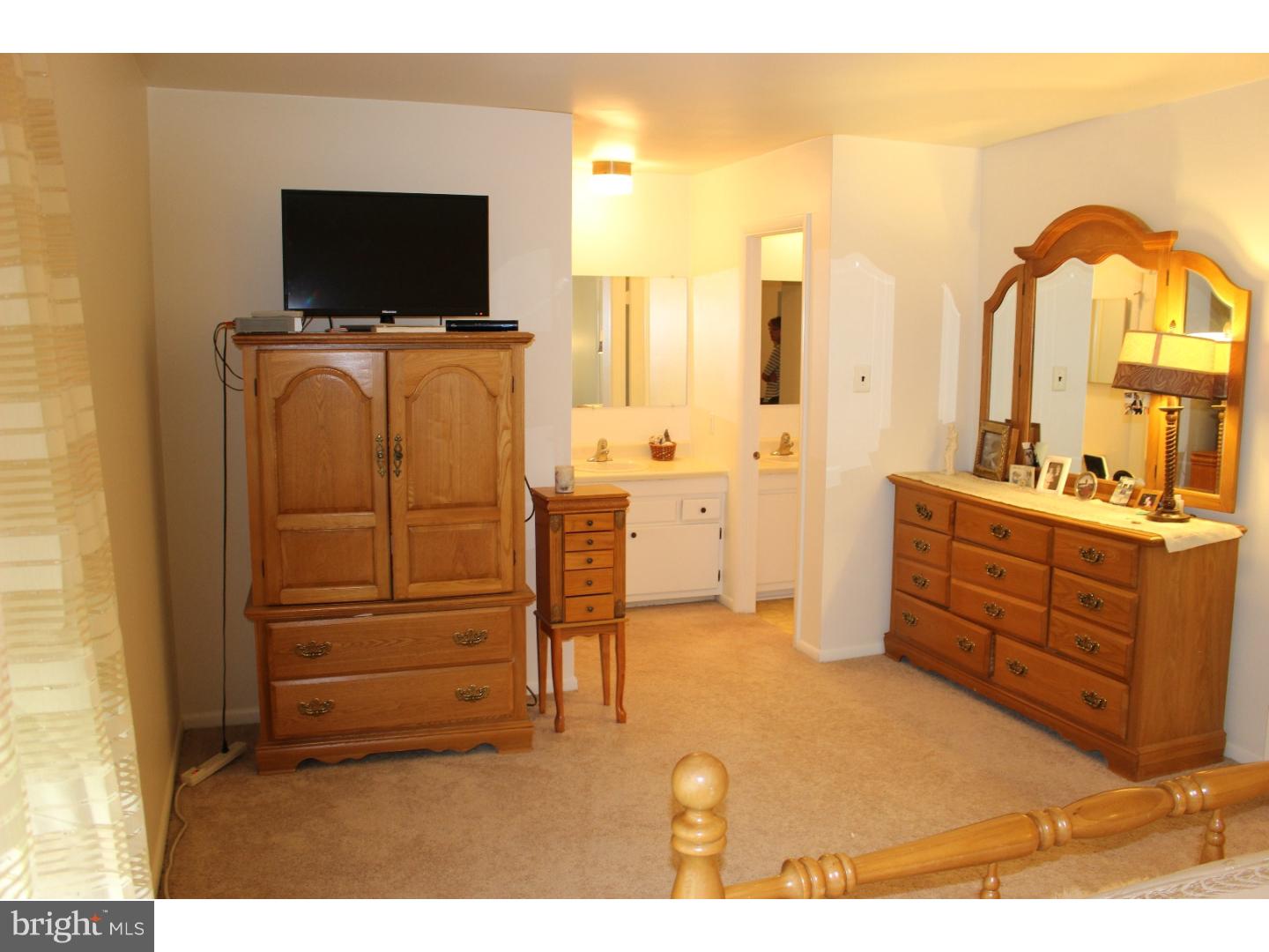 LAUREL SPRINGS - Residential