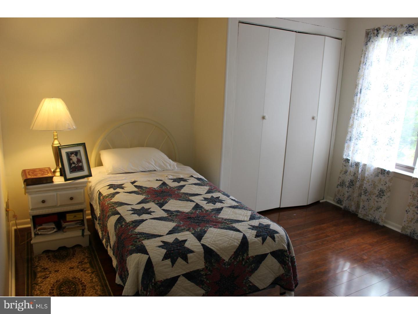 LAUREL SPRINGS - Residential
