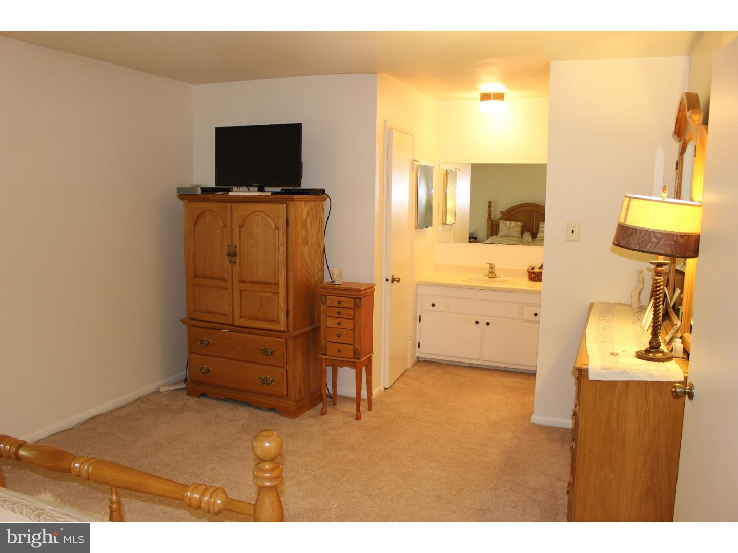 LAUREL SPRINGS - Residential