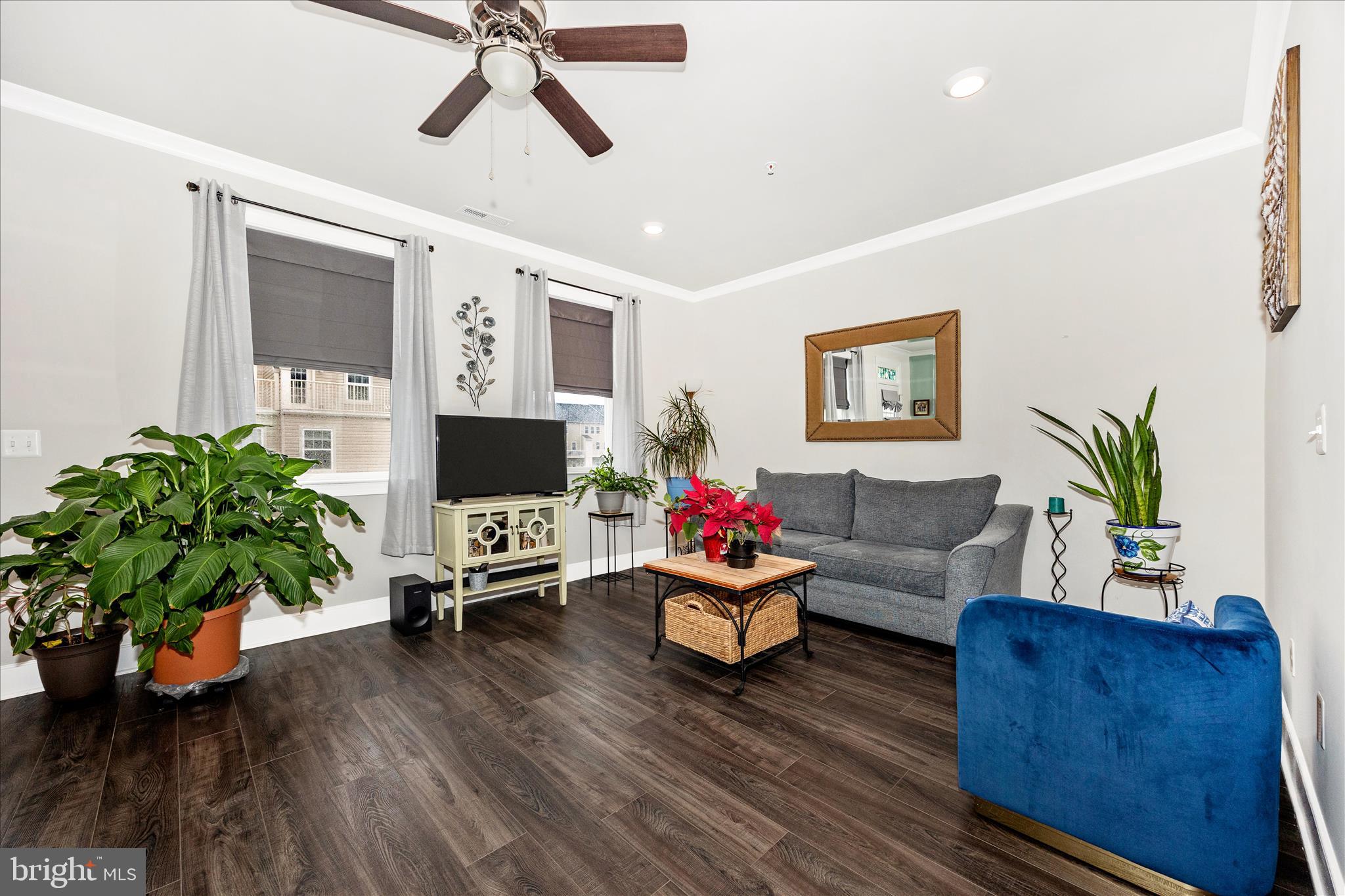 WESTVIEW SOUTH - Residential
