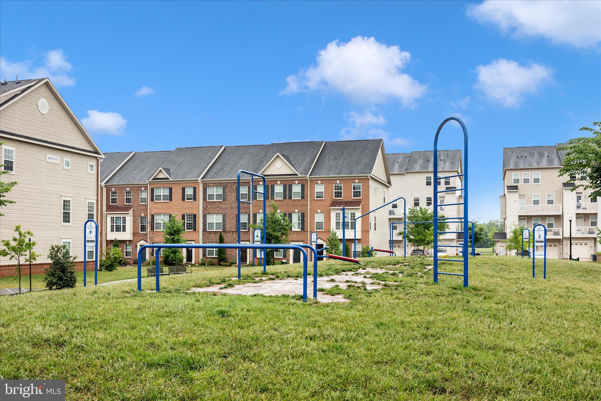 WESTVIEW SOUTH - Residential