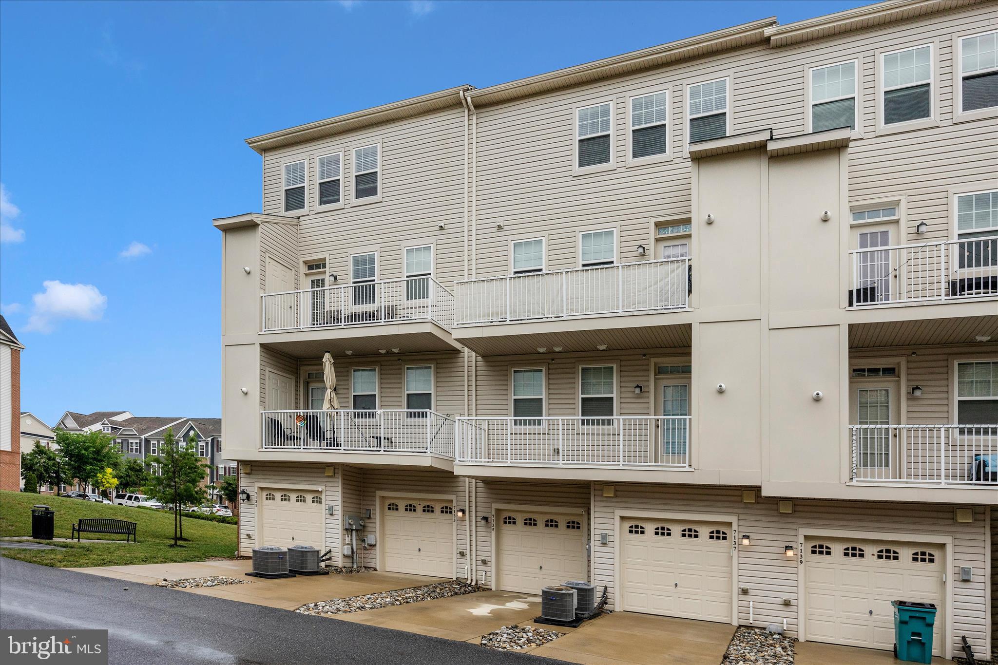 WESTVIEW SOUTH - Residential