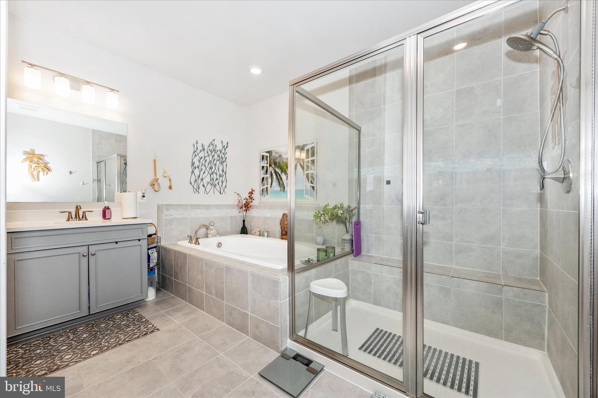 WESTVIEW SOUTH - Residential