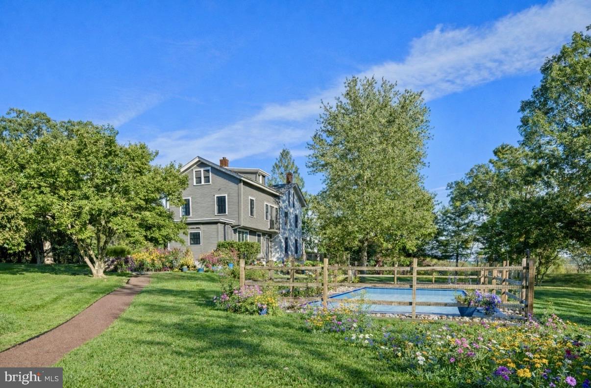 SOLEBURY - Residential