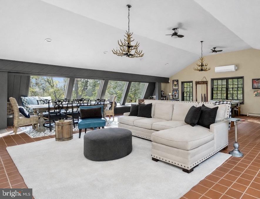 SOLEBURY - Residential