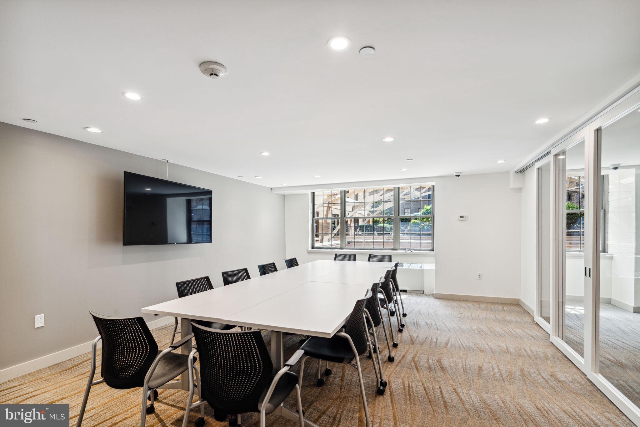 RITTENHOUSE SQUARE - Residential Lease