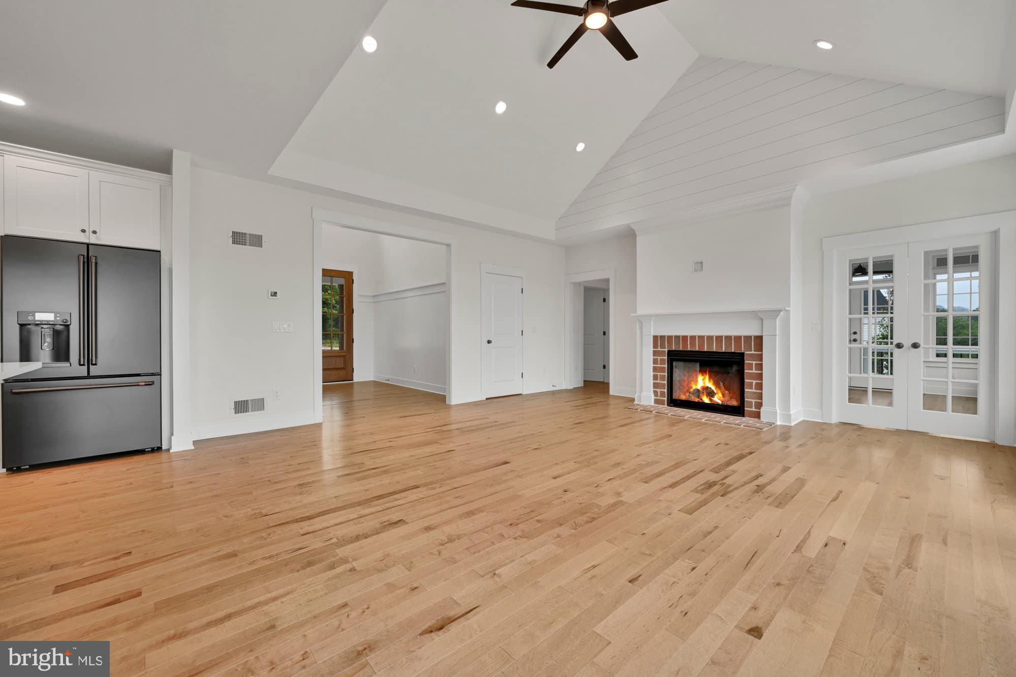 SPRING FORGE - Residential