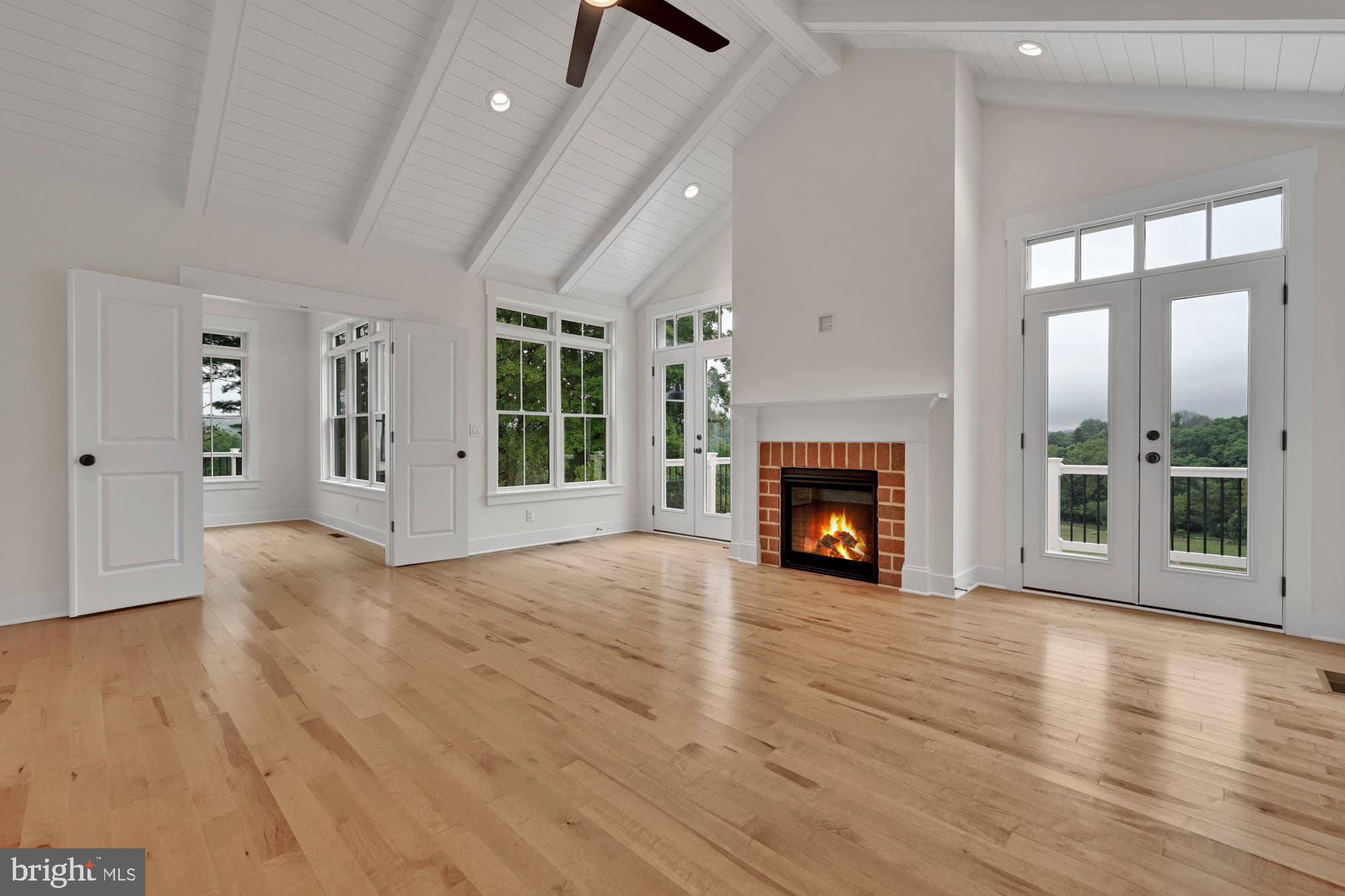 SPRING FORGE - Residential