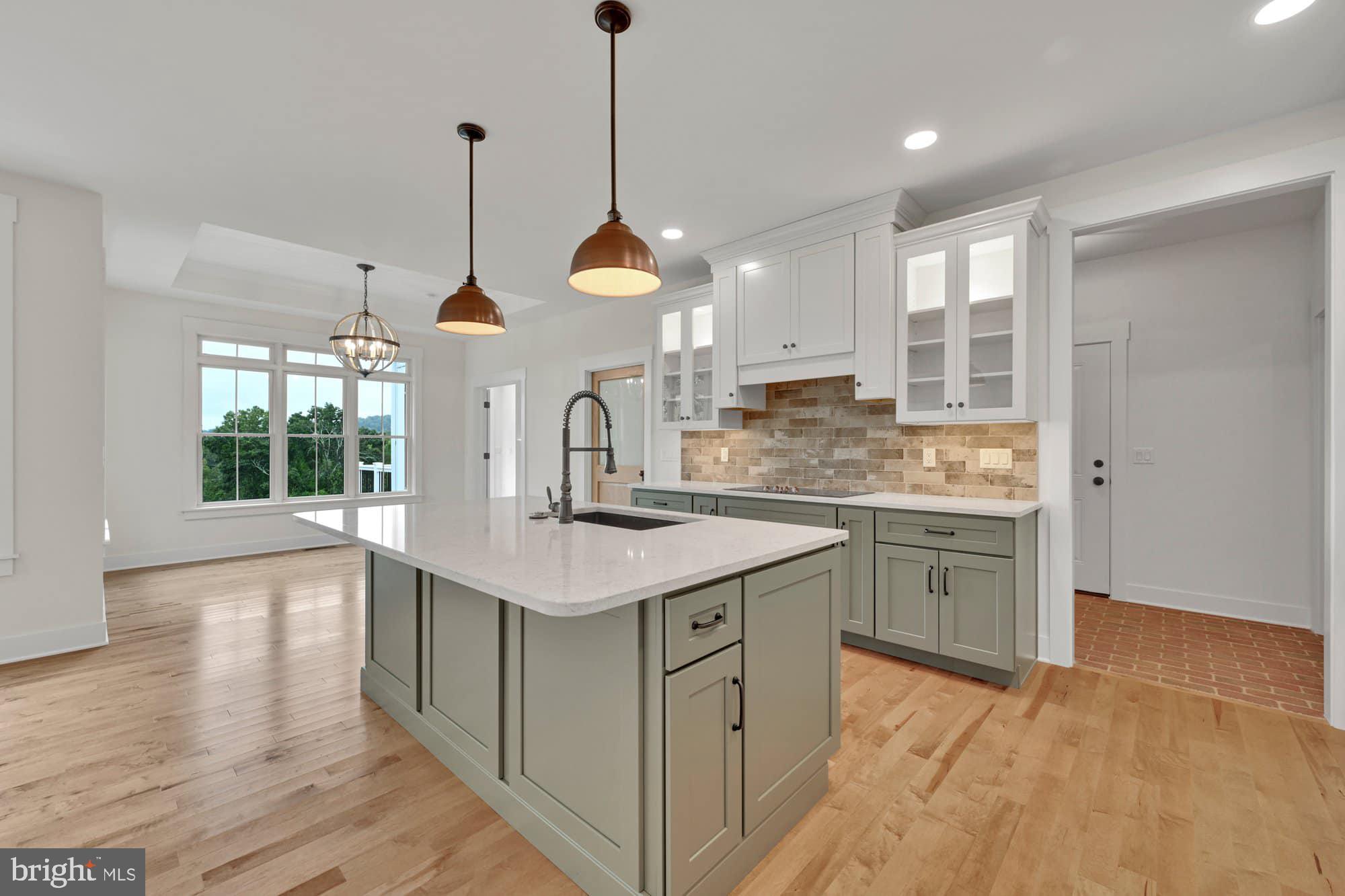 SPRING FORGE - Residential