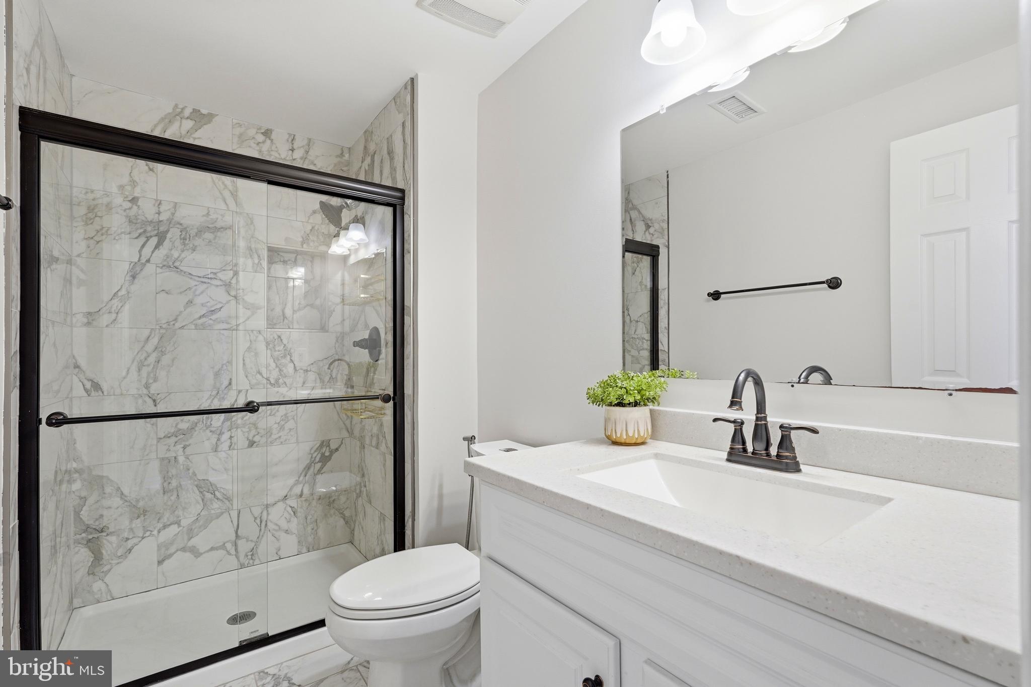 ASHBURN VILLAGE - Residential