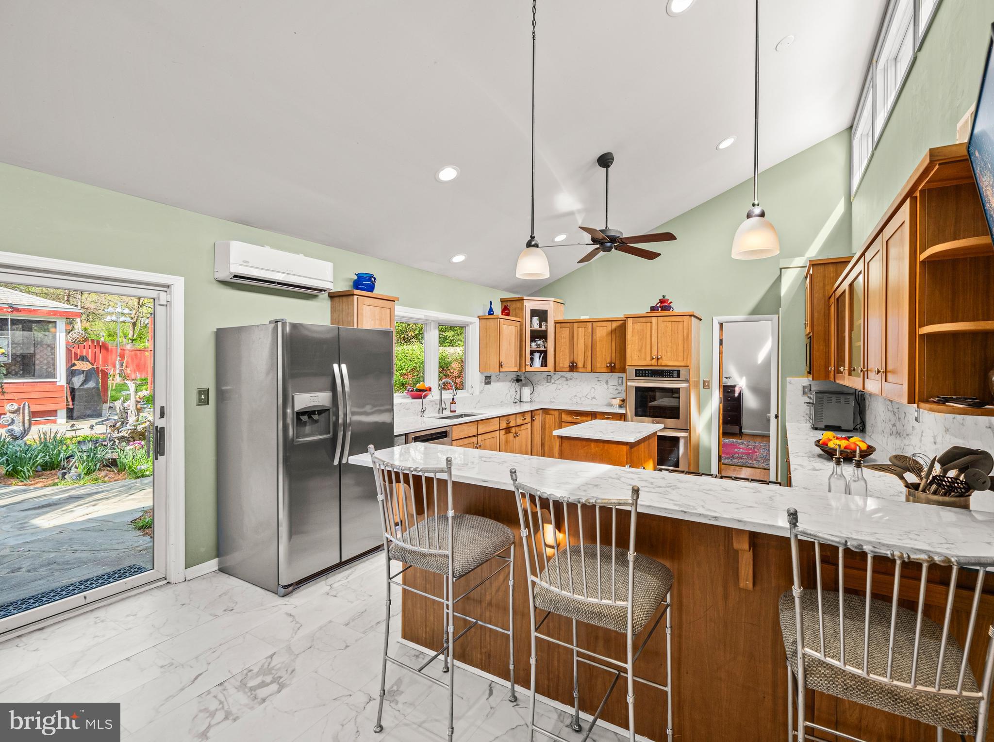 ATHOLTON SQUARE - Residential