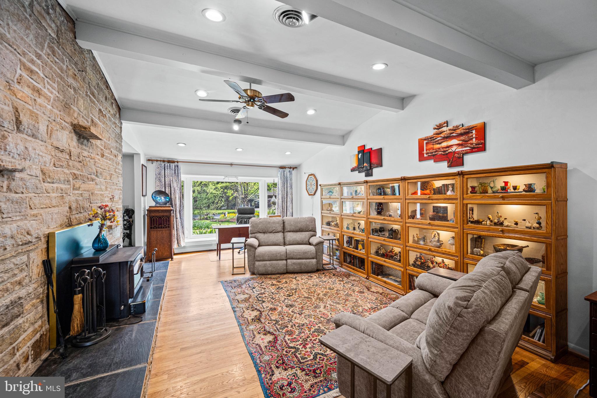 ATHOLTON SQUARE - Residential