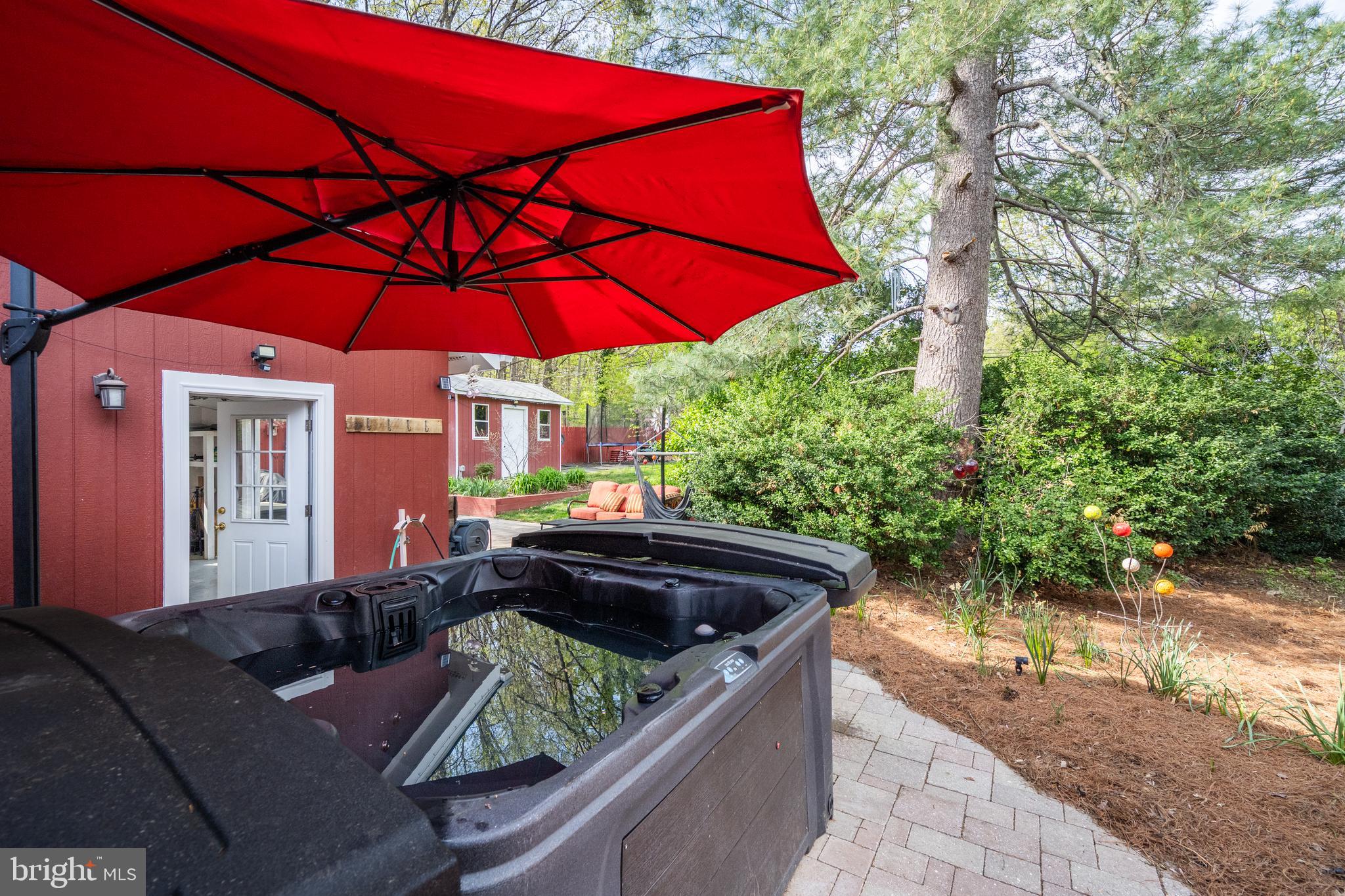 ATHOLTON SQUARE - Residential