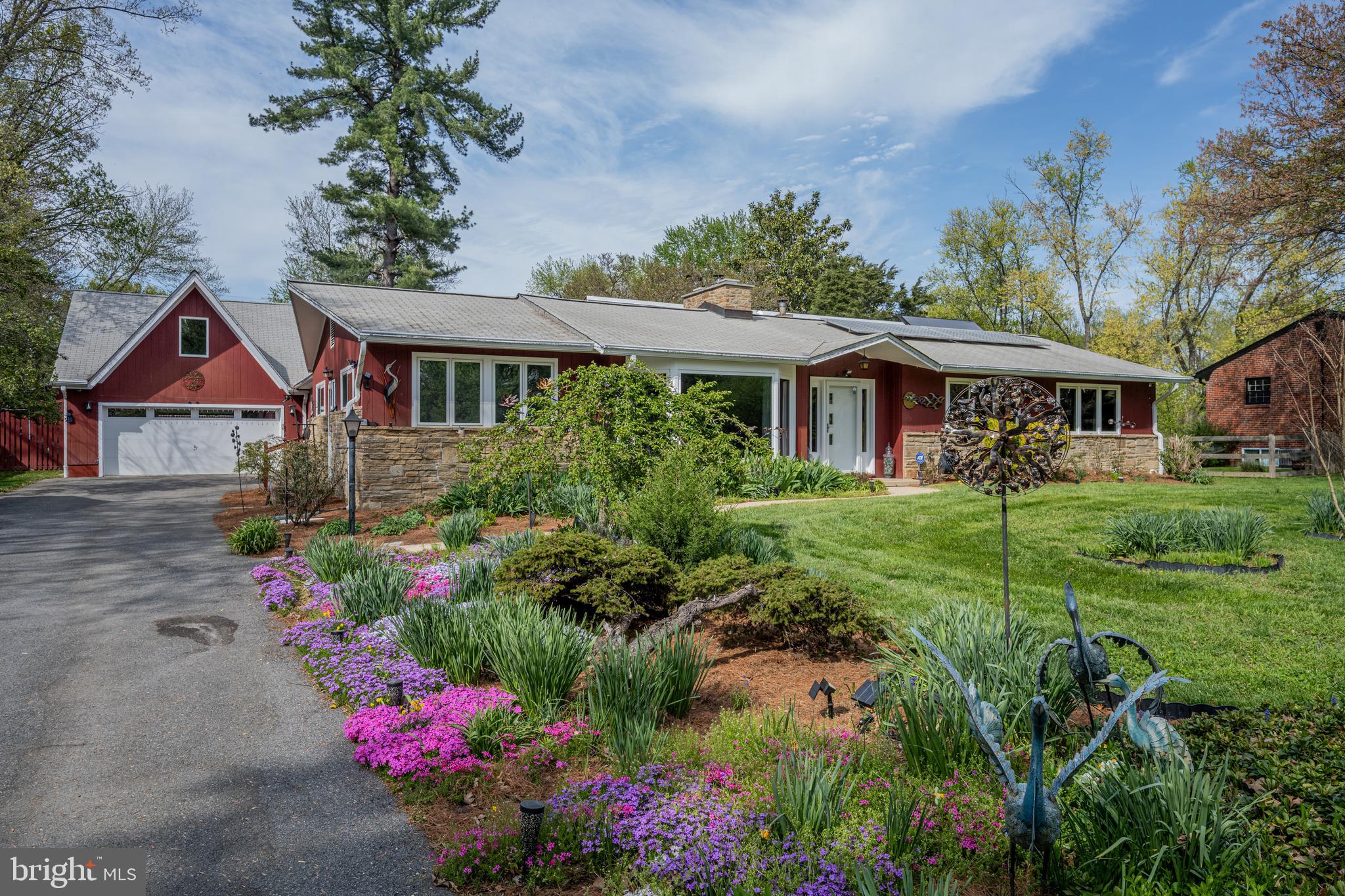 ATHOLTON SQUARE - Residential