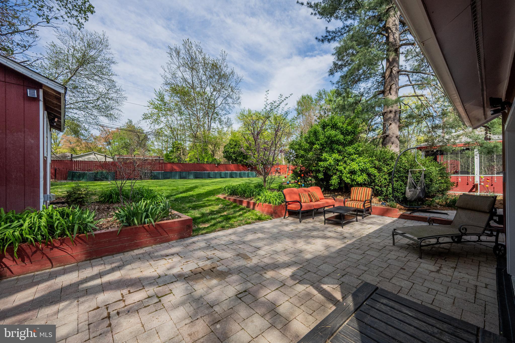 ATHOLTON SQUARE - Residential