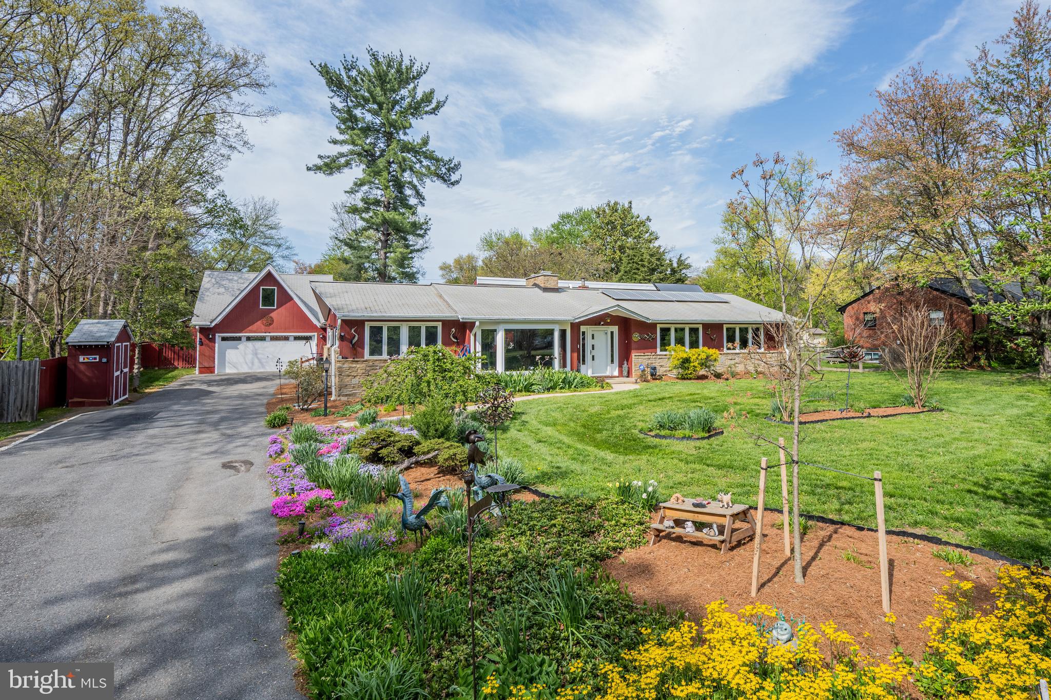 ATHOLTON SQUARE - Residential