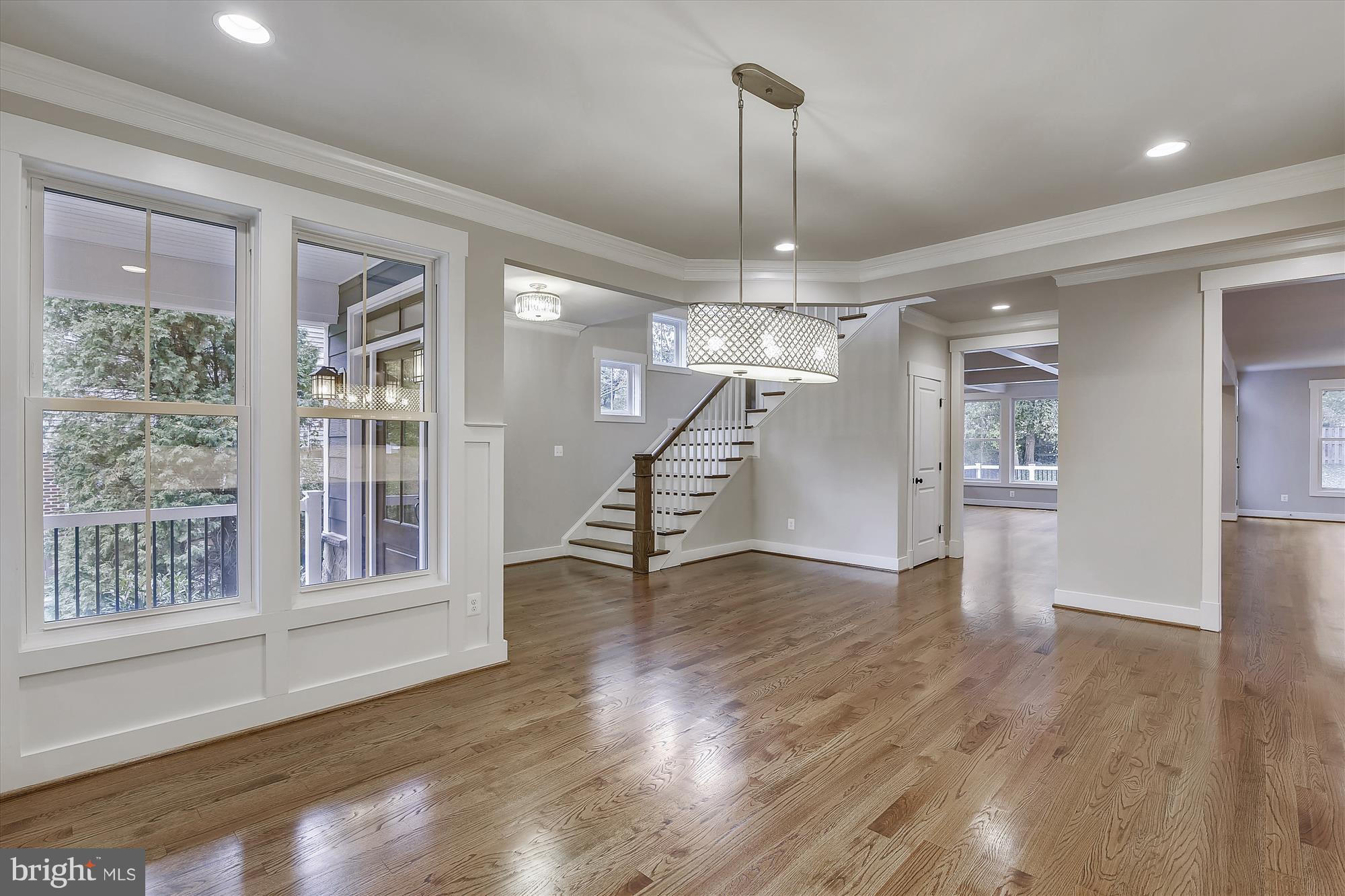 WESTHAMPTON - Residential