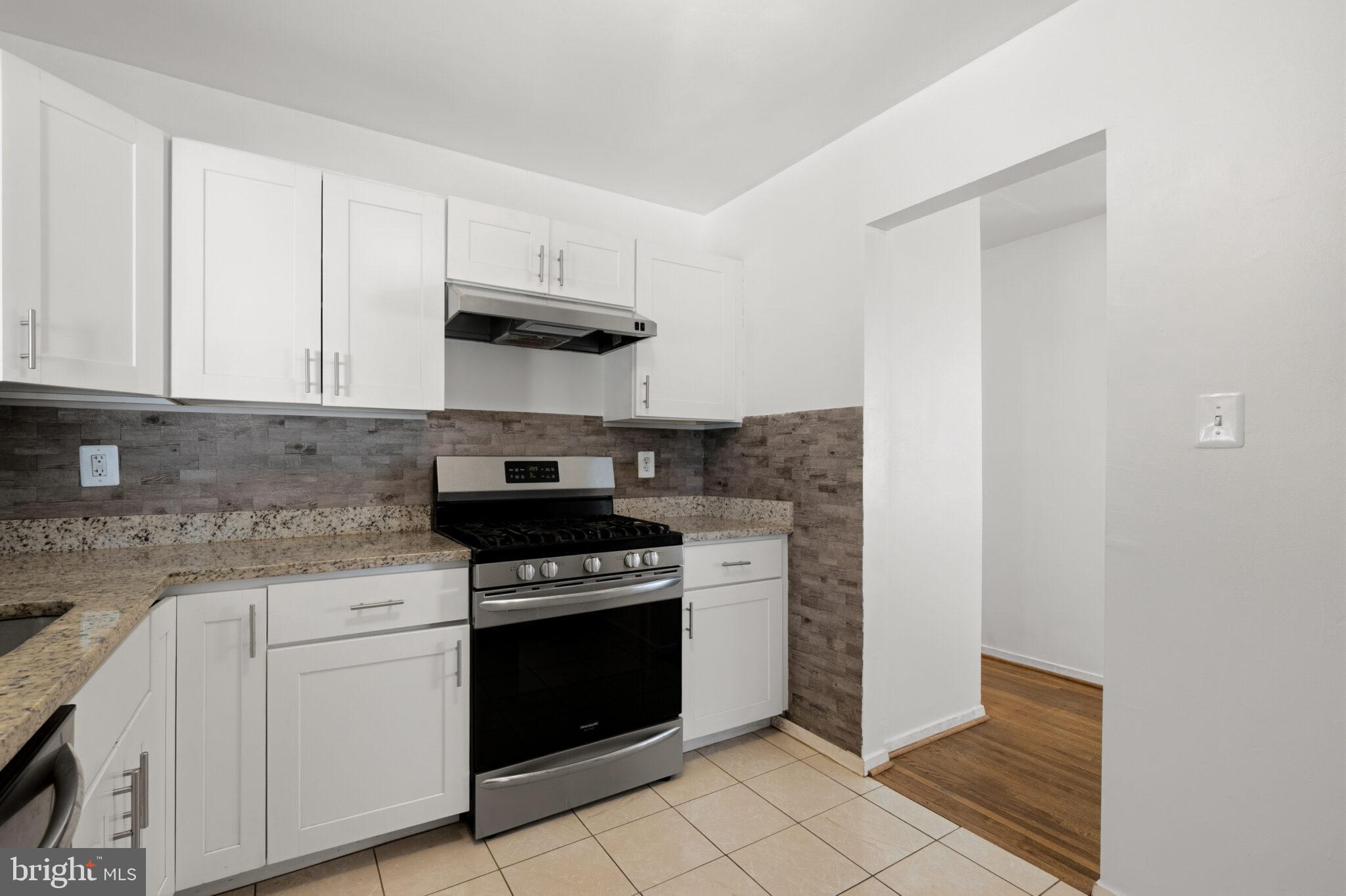 PEPPER MILL VILLAGE - Residential