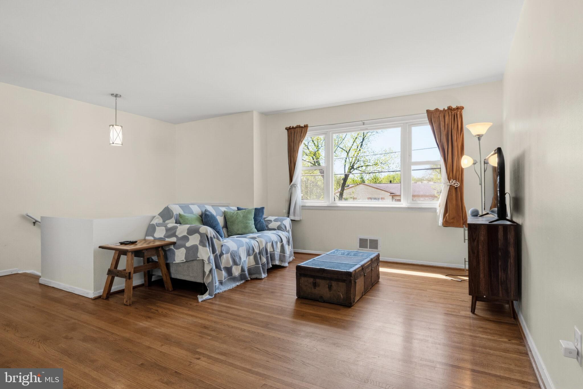 PEPPER MILL VILLAGE - Residential