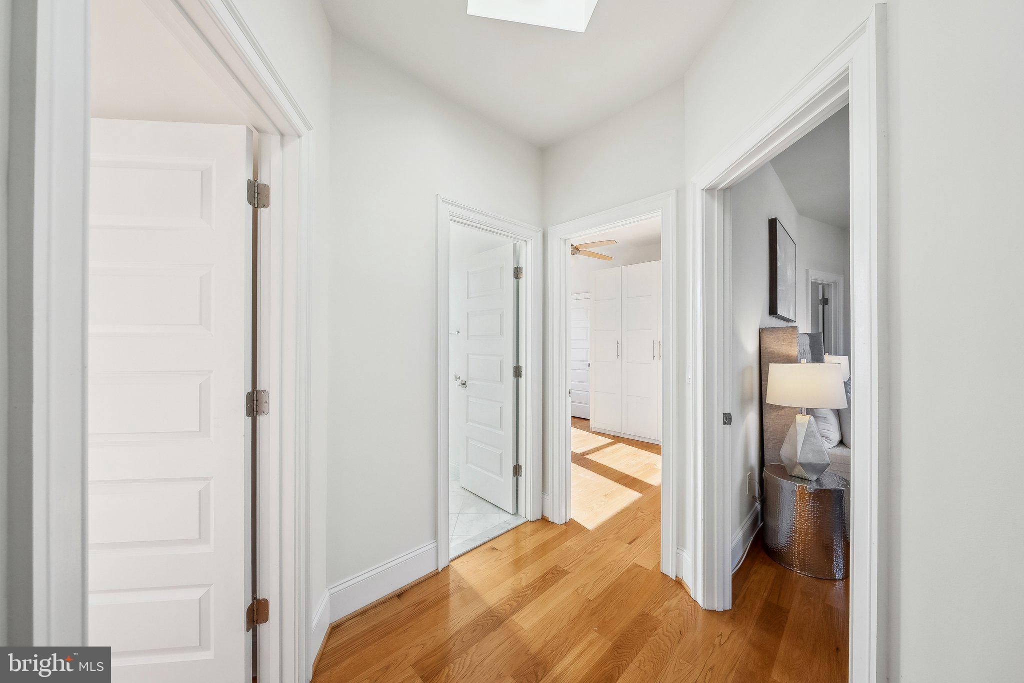 OLD TOWN ALEXANDRIA - Residential