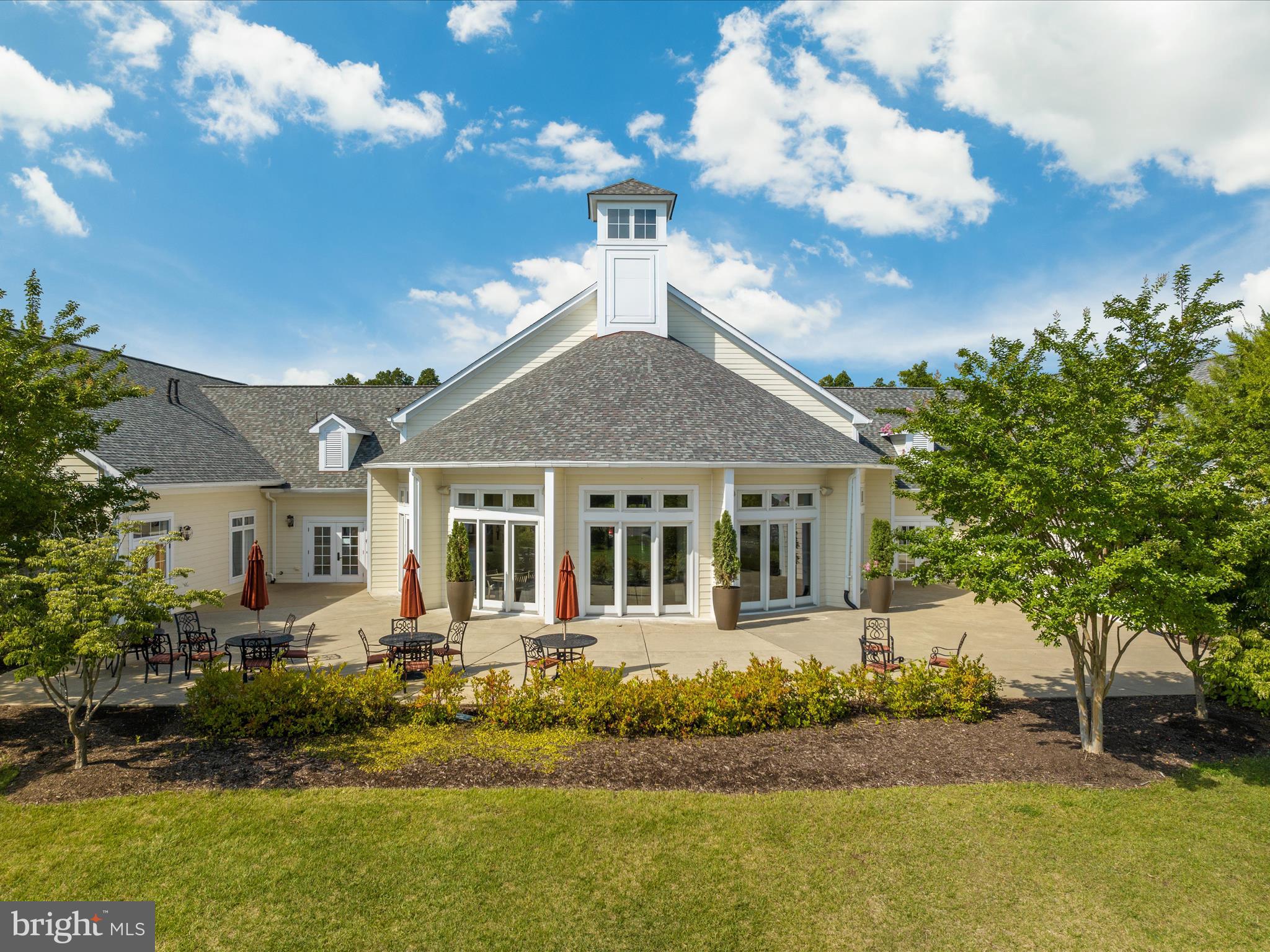 BROADLANDS - Residential