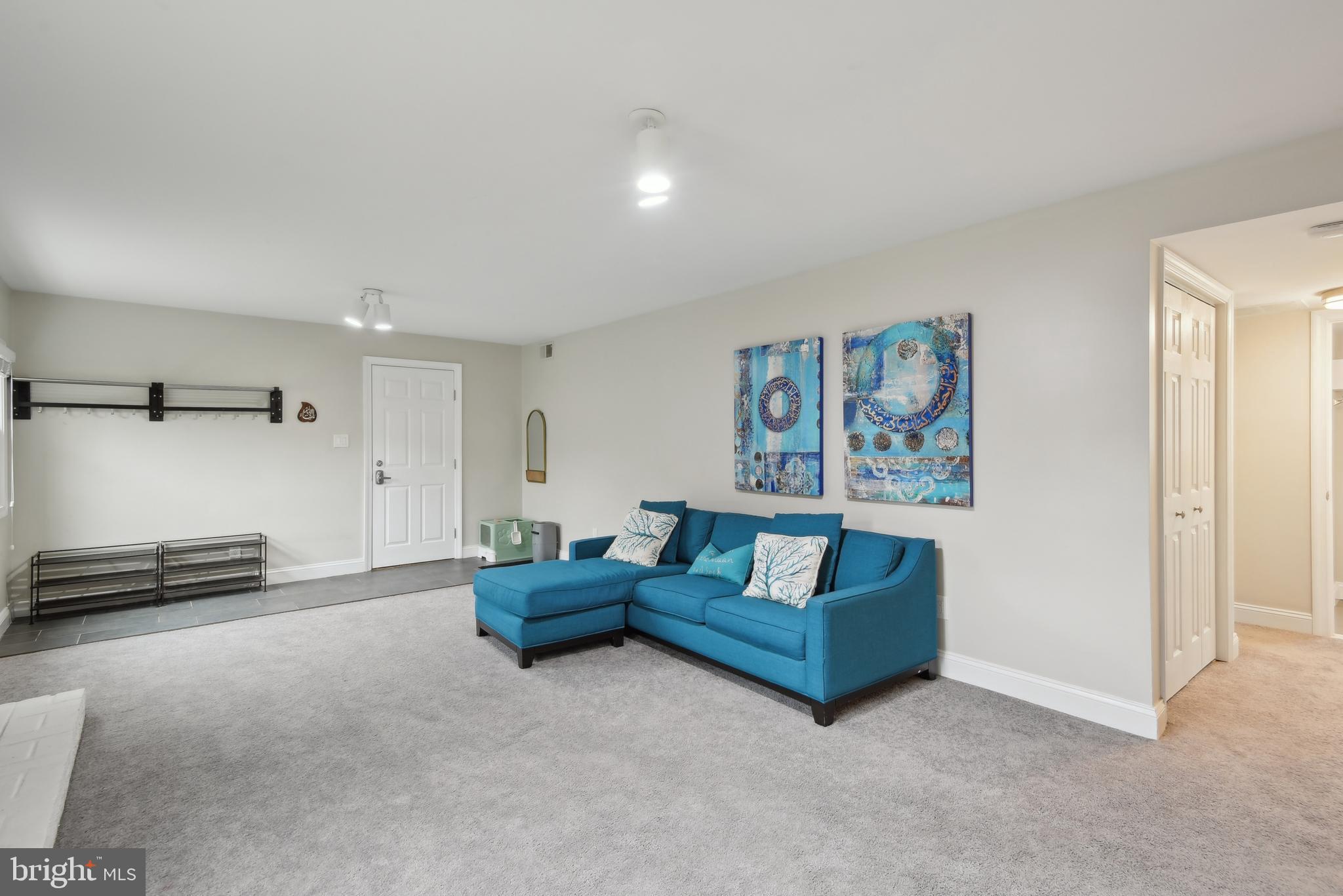 WESTWOOD MANOR - Residential