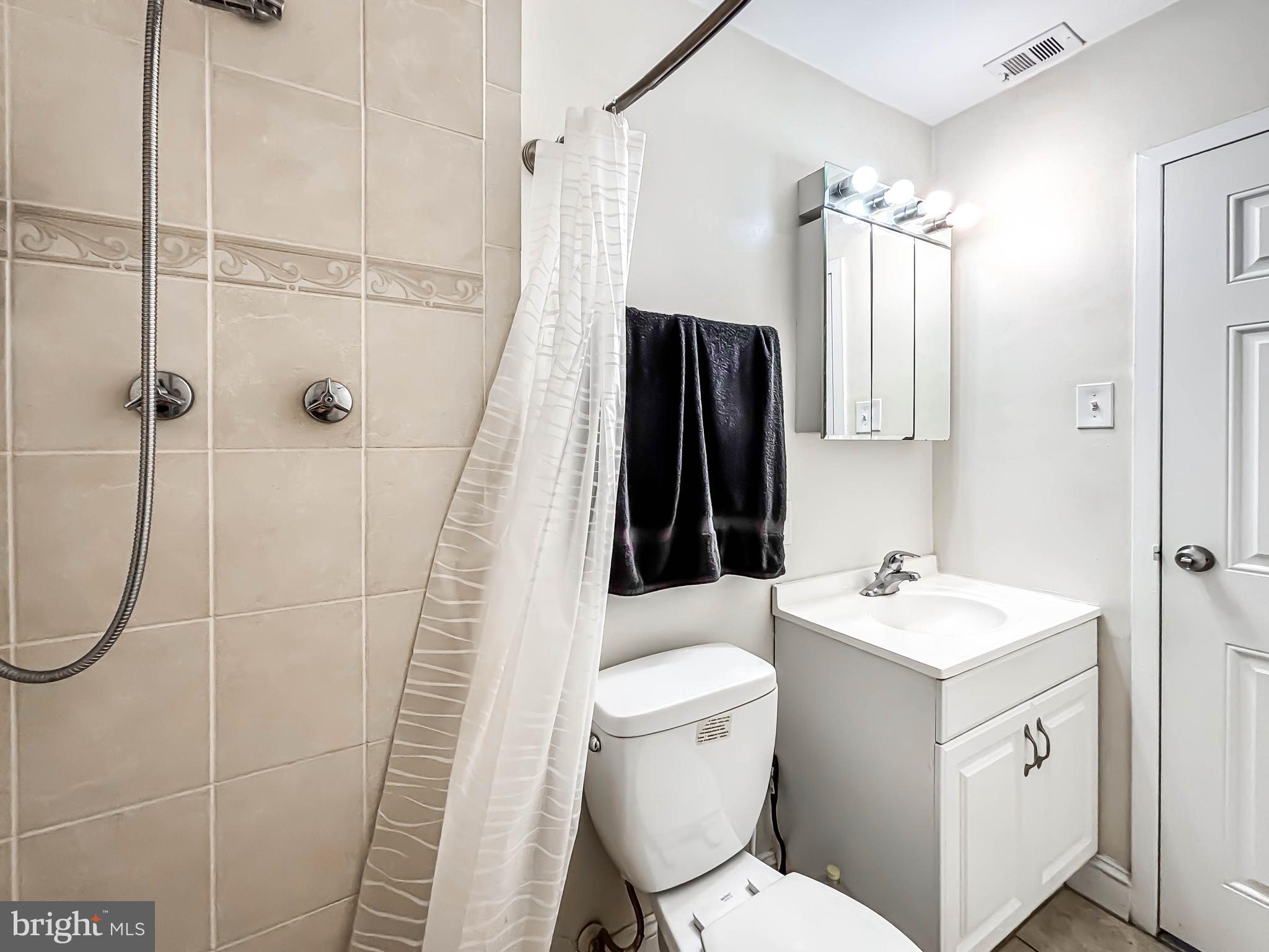 PIKESVILLE - Residential