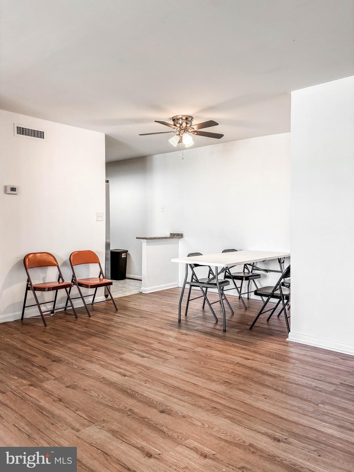 PIKESVILLE - Residential