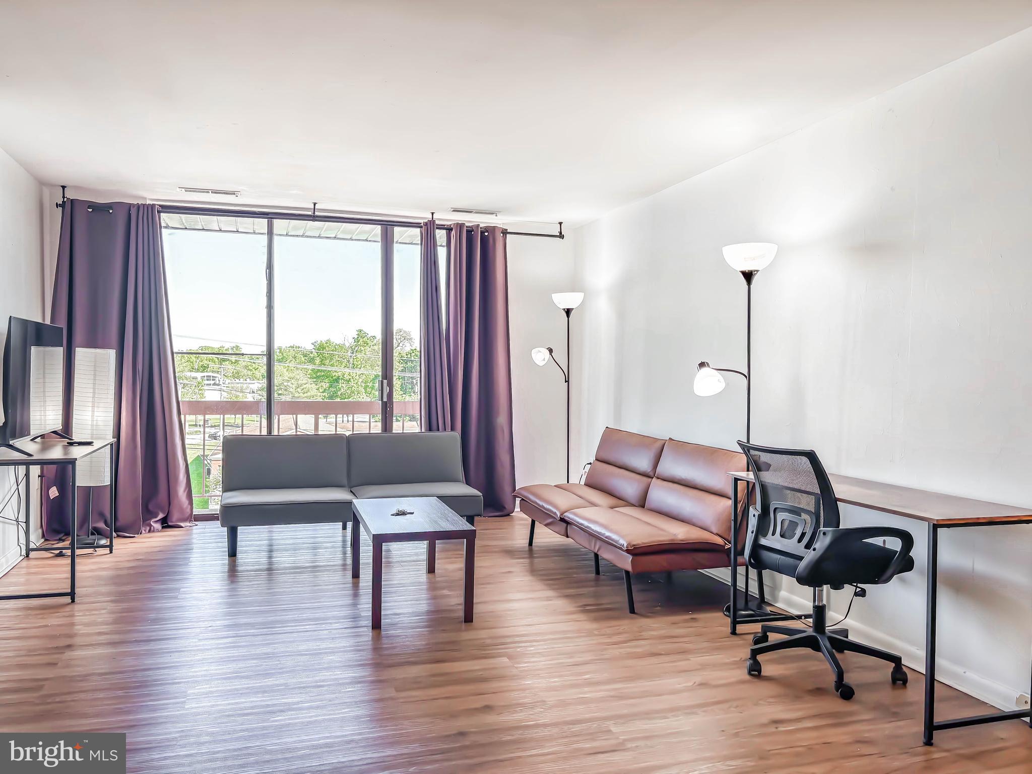 PIKESVILLE - Residential