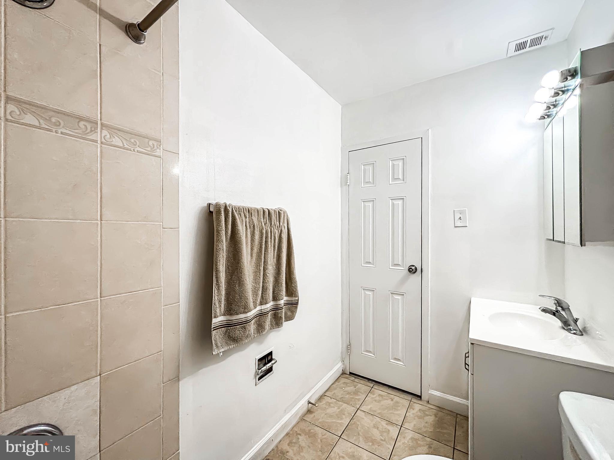 PIKESVILLE - Residential