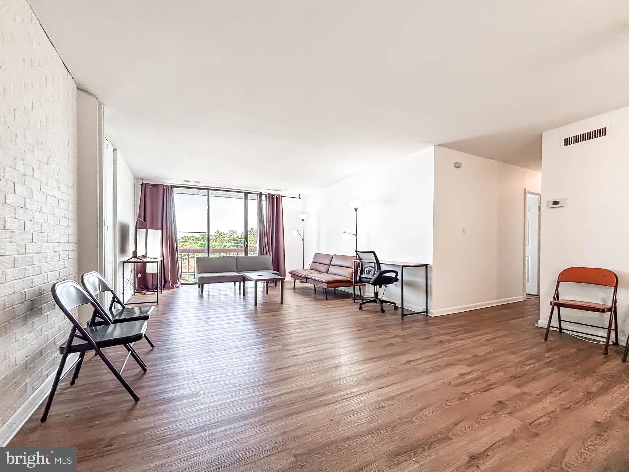 PIKESVILLE - Residential