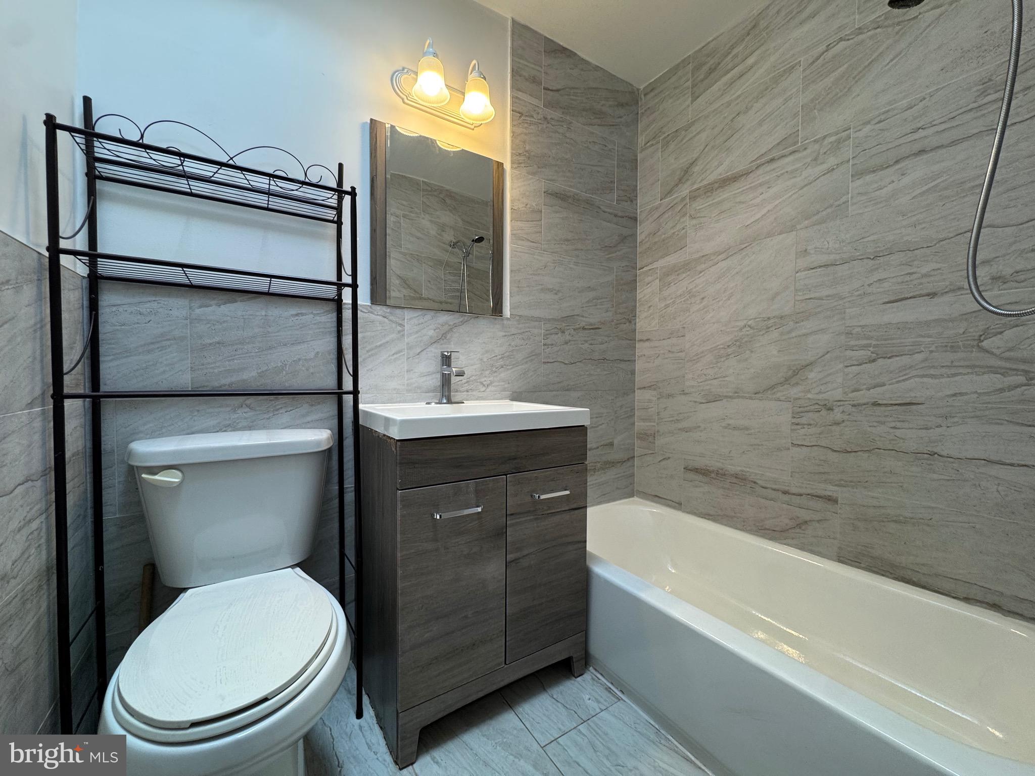 MAYFAIR - Residential