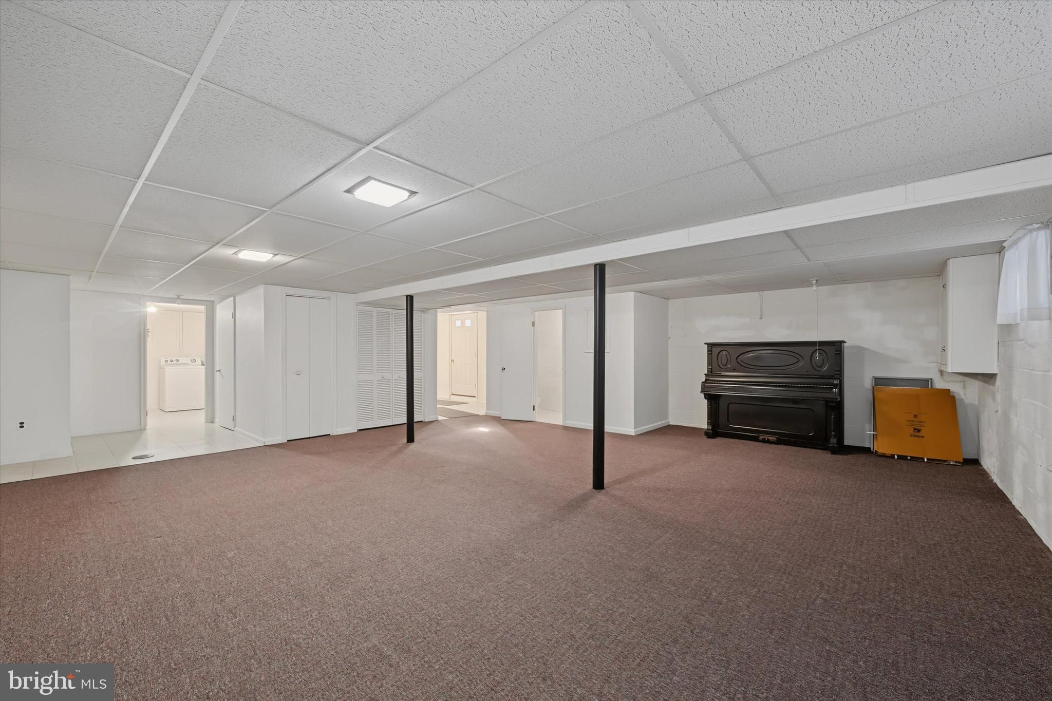 MIDDLE RIVER - Residential
