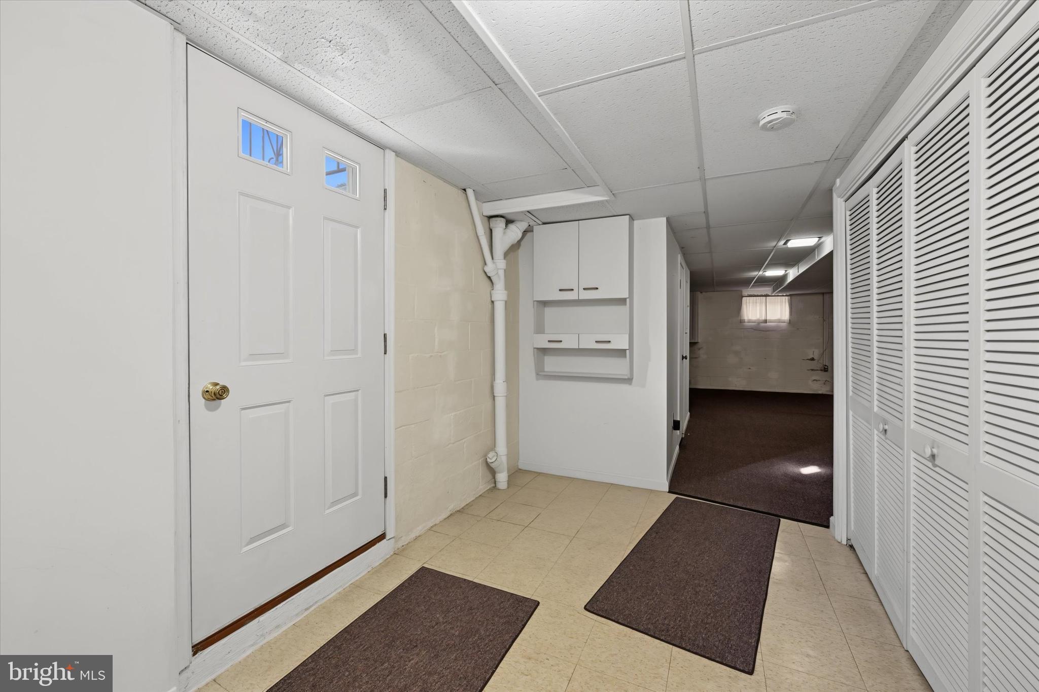 MIDDLE RIVER - Residential
