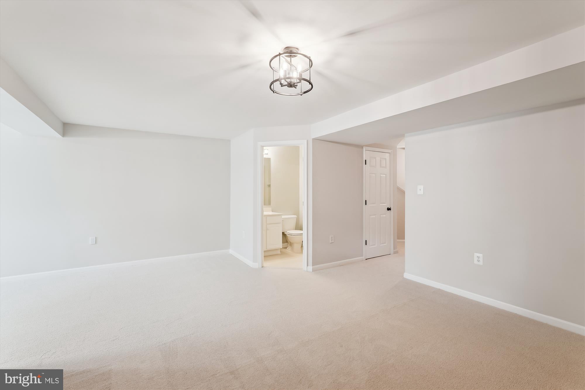 TAVISTOCK FARMS - Residential