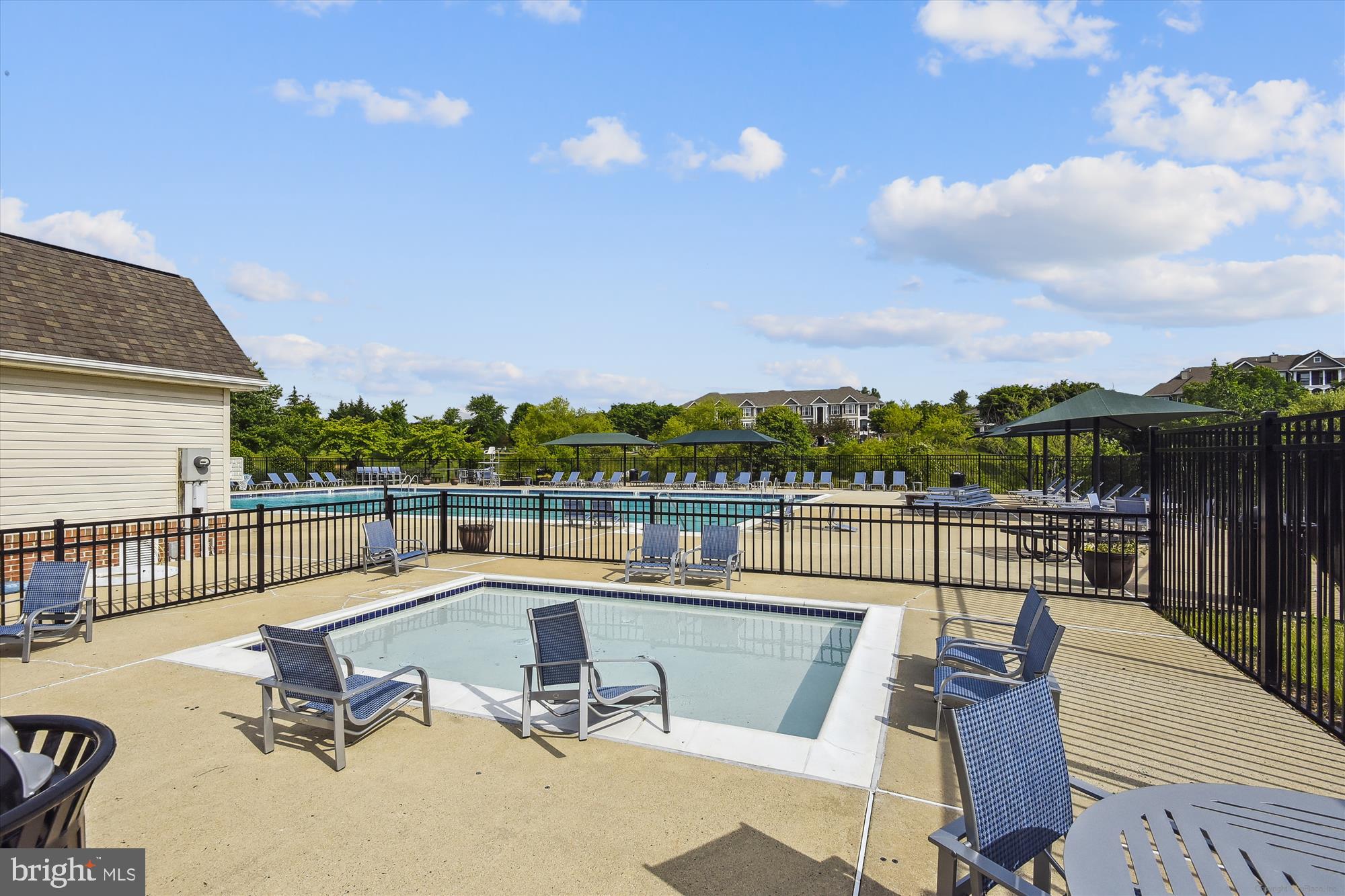 TAVISTOCK FARMS - Residential
