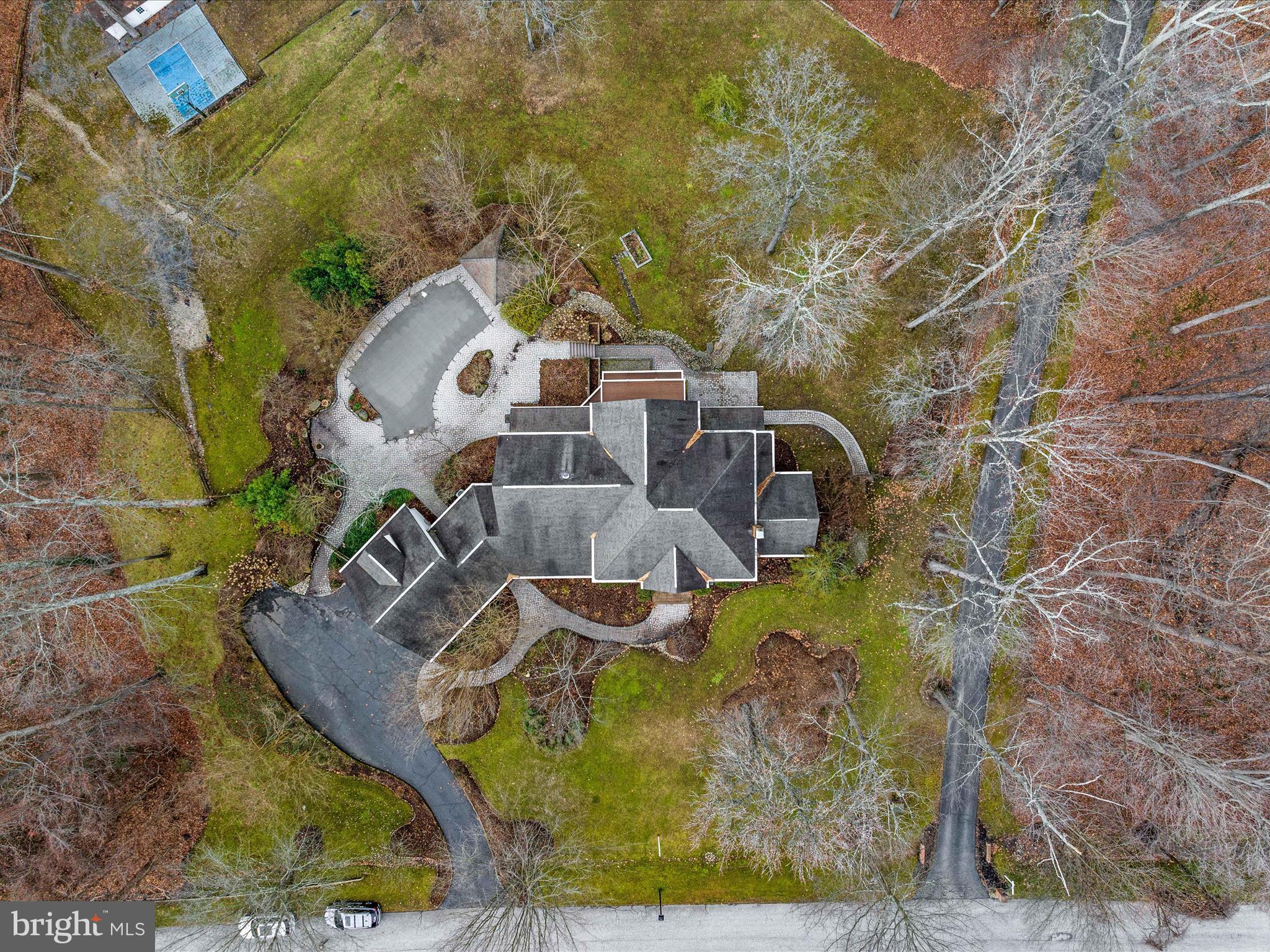 SOUTH RIVER COLONY - Residential
