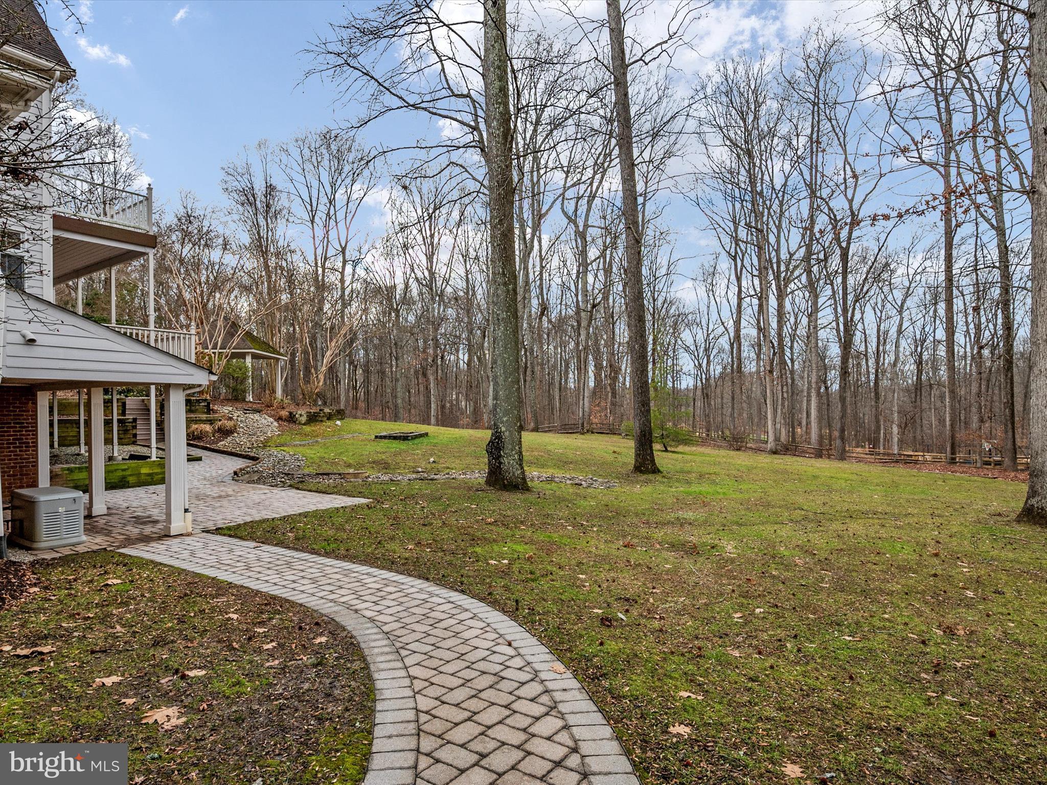SOUTH RIVER COLONY - Residential
